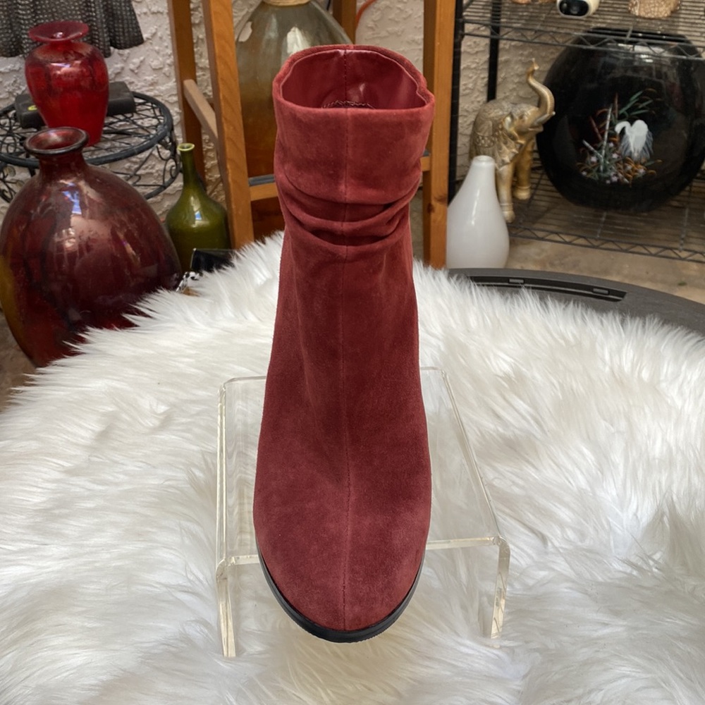 🧡🧡ALDO RUST COLOR RUCHED ANKLE BOOTIES🧡🧡 - Picture 2 of 5